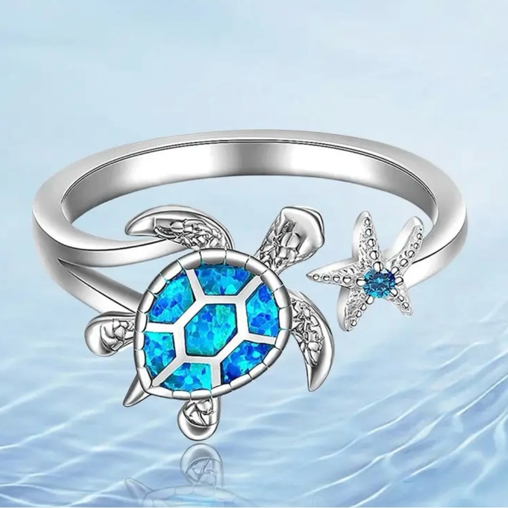 Turtle with Starfish Ring